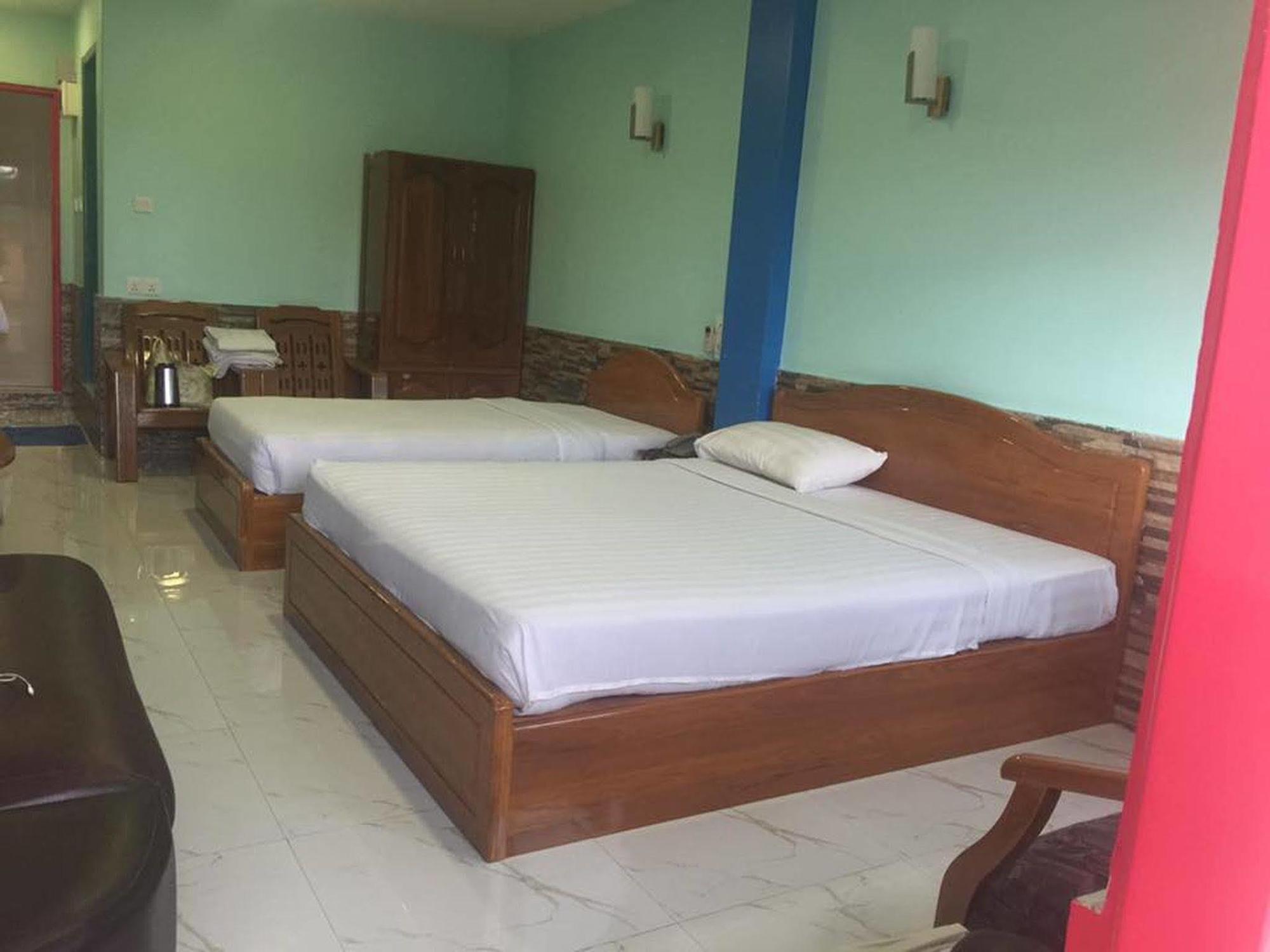 Hotel Windsor Rangoon Buitenkant foto